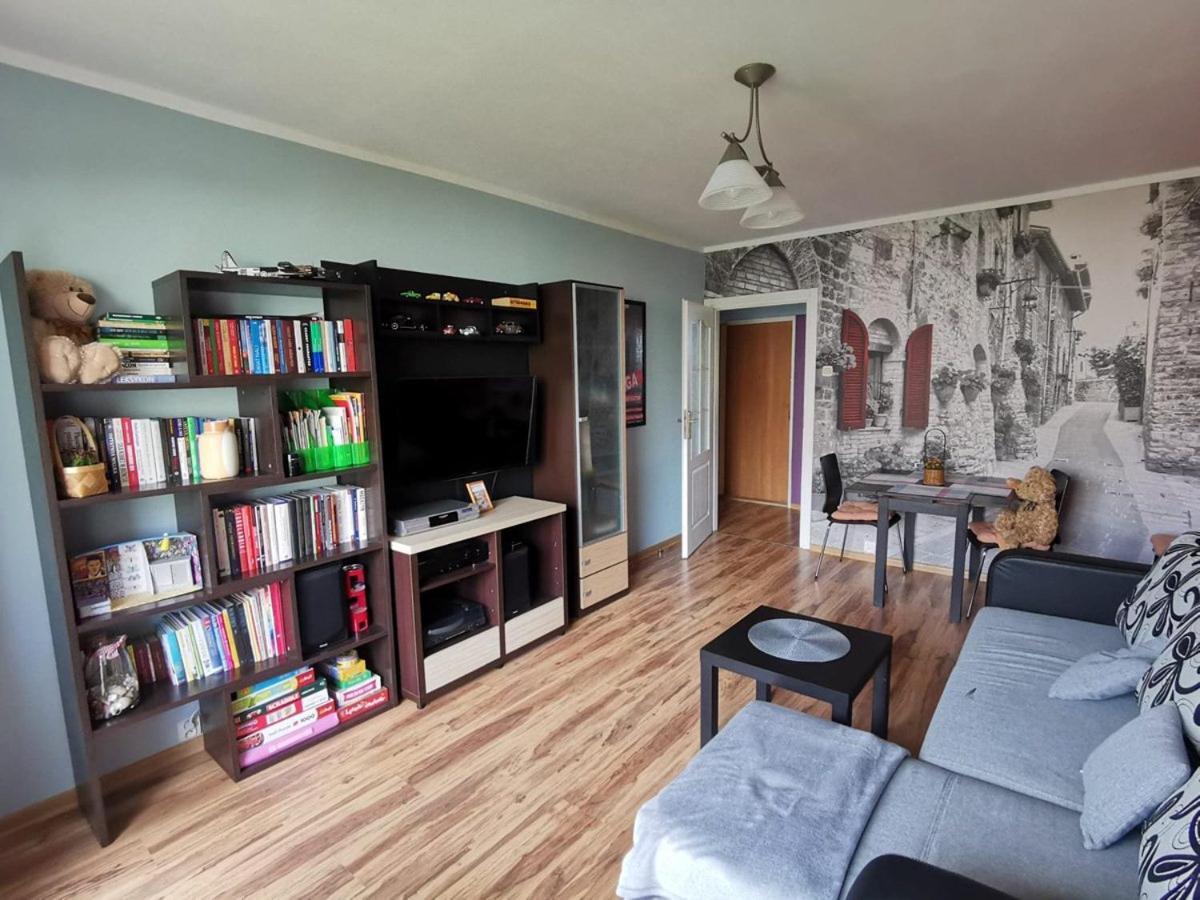 Kwadrat Maja Apartment Walbrzych Bagian luar foto